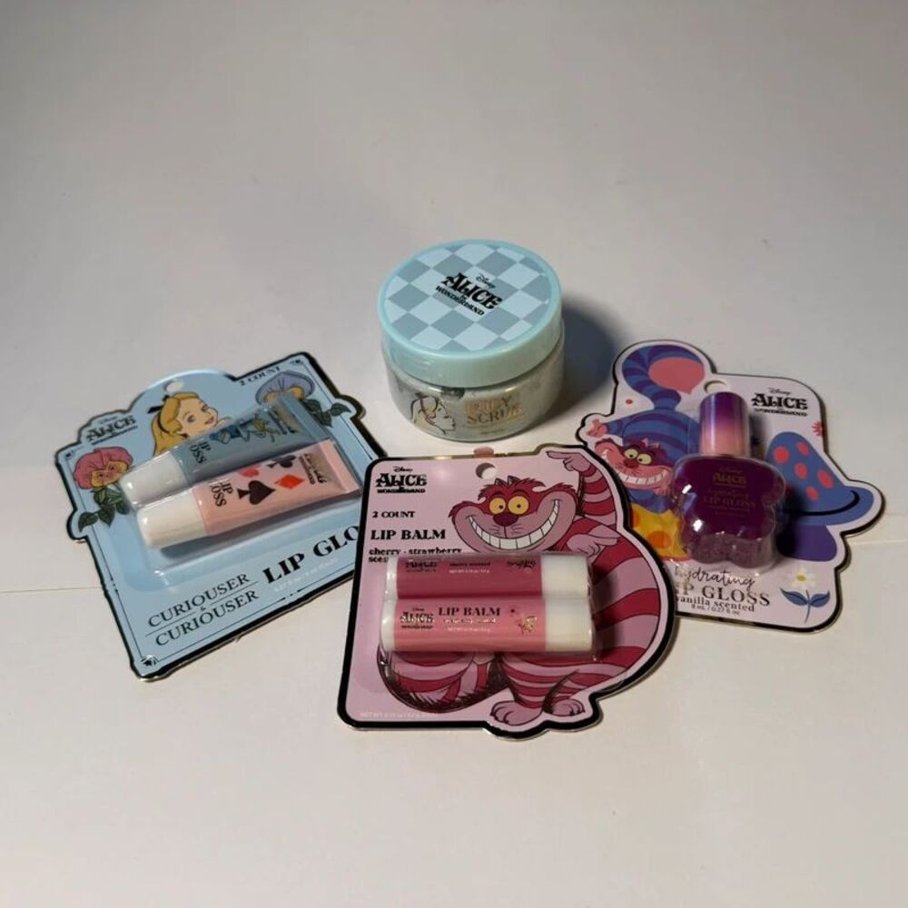 Disney Alice in Wonderland 4pc Makeup Lip Gloss Balm Body Scrub Set NWT